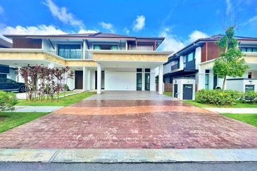 Isle of Botanica, Setia Eco Glades