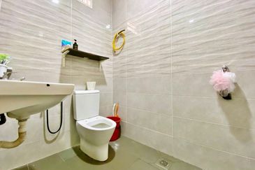 Desa Pinggiran Putra