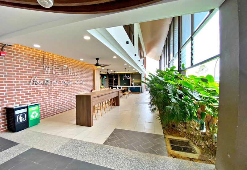 Setia Warisan Tropika (Belladonna)