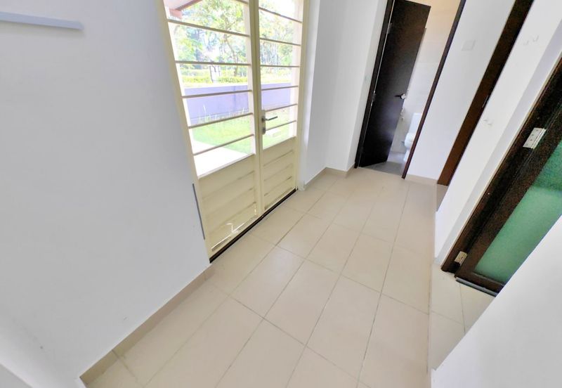 Perdana Lakeview East