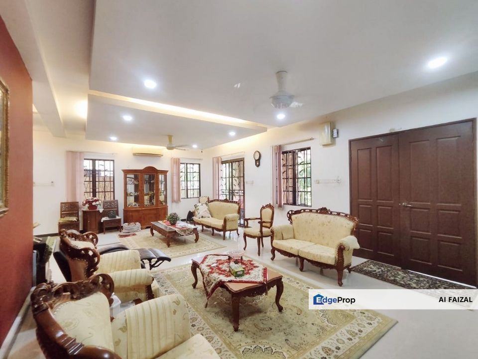 FOR SALE: [SEMI-D] Bandar Nusaputra, Puchong Near CYBERJAYA & PUTRAJAYA  > 10 minutes to CYBERJAYA > GATED & GUARDED , Selangor, Puchong South