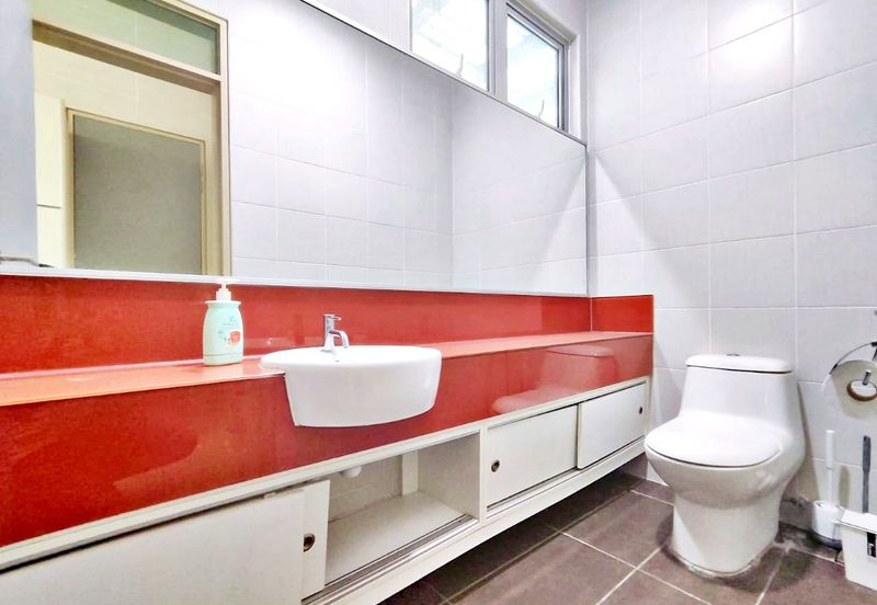 Symphony Hills Schumann