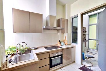 Symphony Hills Schumann