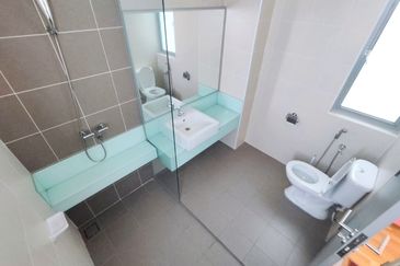 Symphony Hills Schumann