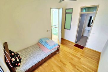 Symphony Hills Schumann