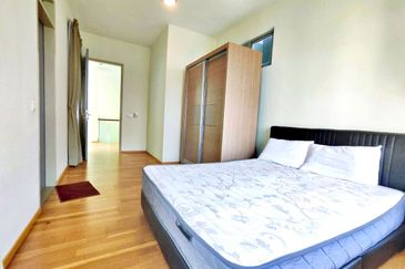 Symphony Hills Schumann