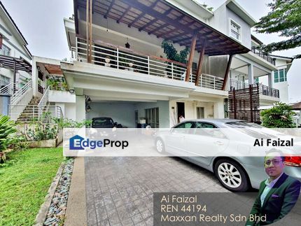 FACING OPEN & RENOVATED 2.5 Storey Semi D Saujana Villa Kajang, Selangor, Kajang