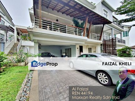 FACING OPEN & RENOVATED 2.5 Storey Semi D Saujana Villa Kajang, Selangor, Kajang