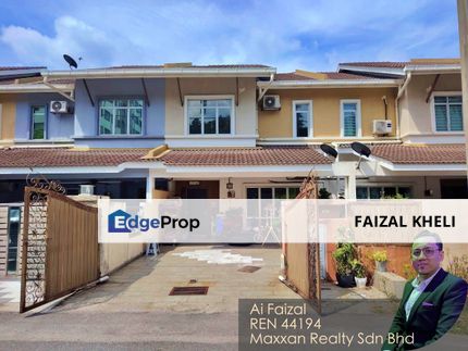 Double Storey Superlink Suria Tropika Seri Kembangan , Selangor, Selangor, Serdang