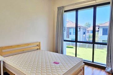 Isle of Botanica, Setia Eco Glades