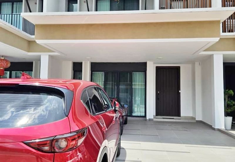 Isle of Botanica, Setia Eco Glades