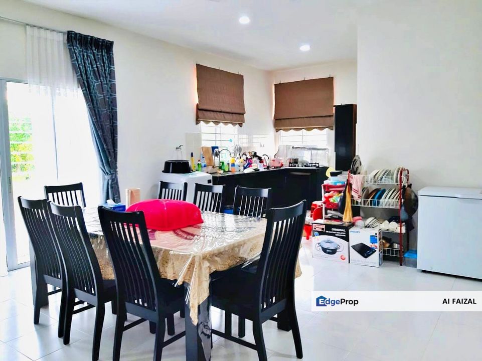 Single storey Banglo Mahkota Hills Bandar Tasik Senangin Lenggeng Negeri Sembilan Seremban , Negeri Sembilan, Lenggeng
