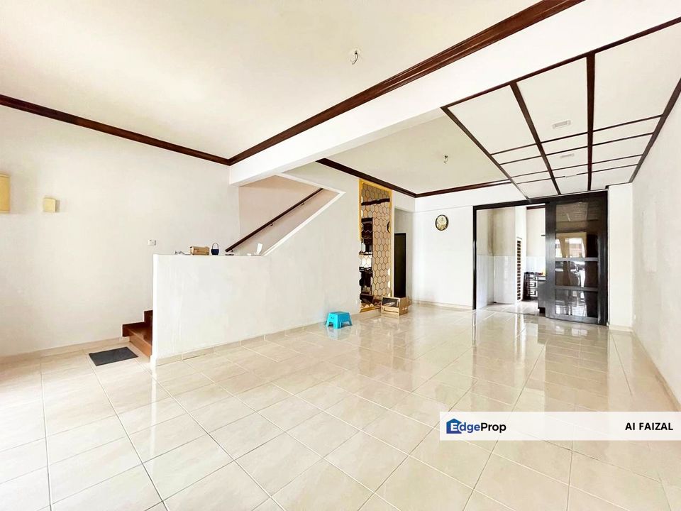 Double Storey Terrace, Alam D’16, Seksyen 16, Shah Alam + NON BUMI Unit 🔥, Selangor, Shah Alam