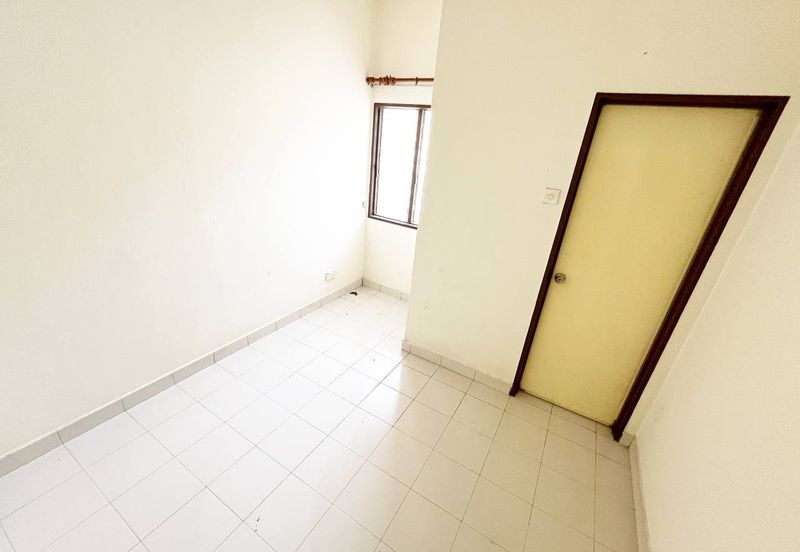 Kota Puteri, Batu Arang