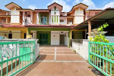 Kota Puteri, Batu Arang