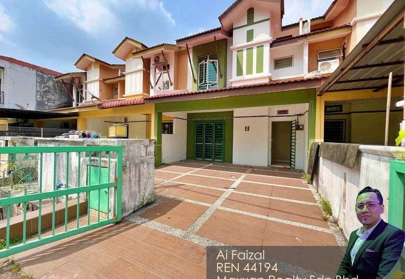 Kota Puteri, Batu Arang