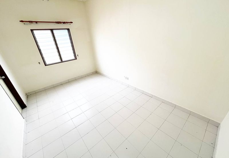 Kota Puteri, Batu Arang