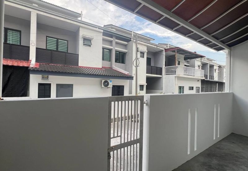 NILAI IMPIAN (LAMAN DELFINA)