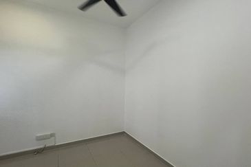 NILAI IMPIAN (LAMAN DELFINA)