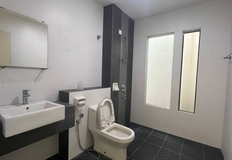 NILAI IMPIAN (LAMAN DELFINA)