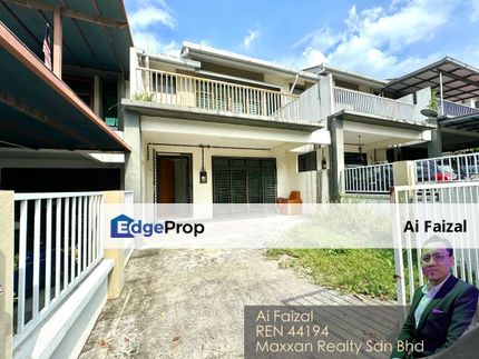 Double Storey Taman Mawar Bandar Baru Salak Tinggi, Sepang.  *Huge Land at the back*, Selangor, Sepang