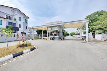 Taman Tropika 2