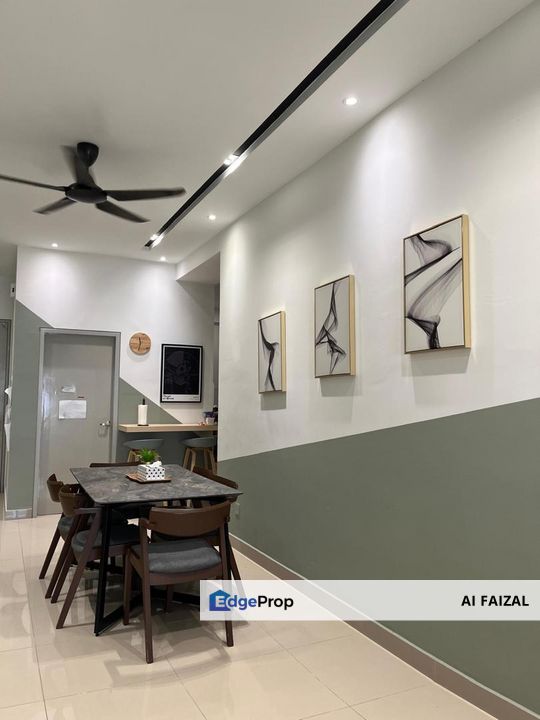 NICE & BEAUTIFUL Ground Floor Townhouse Case Bluebell, Cybersouth Renovated Unit, Selangor, Dengkil