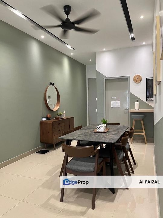 NICE & BEAUTIFUL Ground Floor Townhouse Case Bluebell, Cybersouth Renovated Unit, Selangor, Dengkil