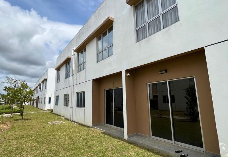 Casa Bluebell @ Cybersouth