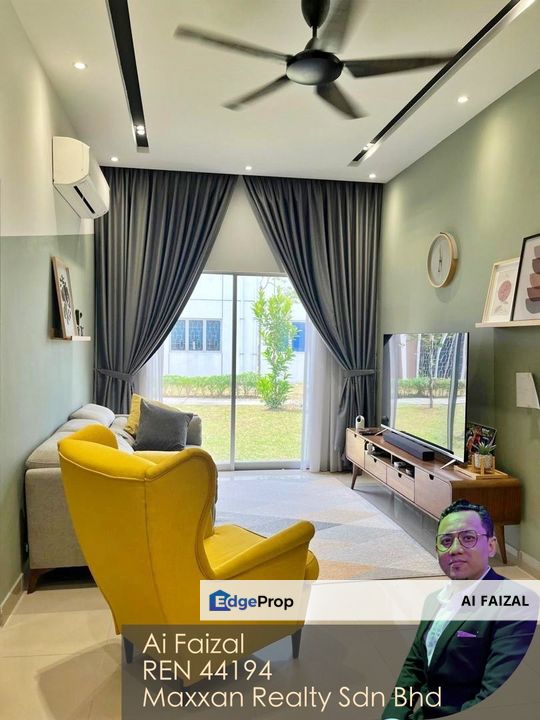 NICE & BEAUTIFUL Ground Floor Townhouse Case Bluebell, Cybersouth Renovated Unit, Selangor, Dengkil