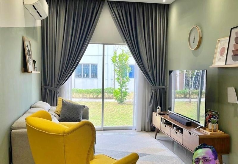 Casa Bluebell @ Cybersouth