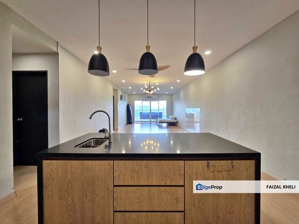 Renovated D'Pines Condominium Taman Nirwana Ampang With Huge Balconies ...