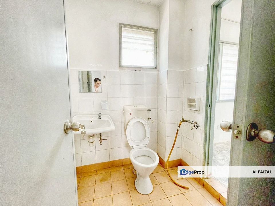 URGENT SALE 2 Storey Terrace, Taman Puncak Jalil, Selangor, Seri Kembangan