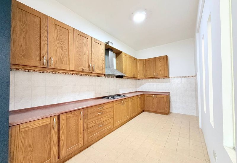 2.5 STOREY TERRACE (NEWLY REFURBISHED) TAMAN SETIAWANGSA KL