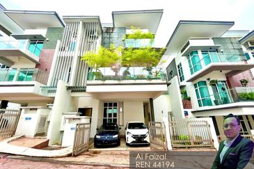 Saville @ The Park - Twin Villa