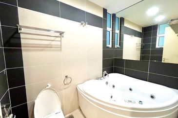 Saville @ The Park - Twin Villa