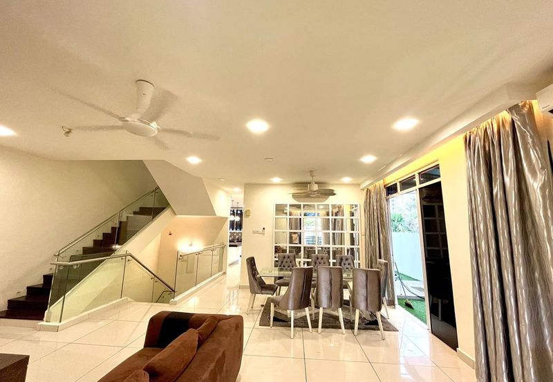 Saville @ The Park - Twin Villa