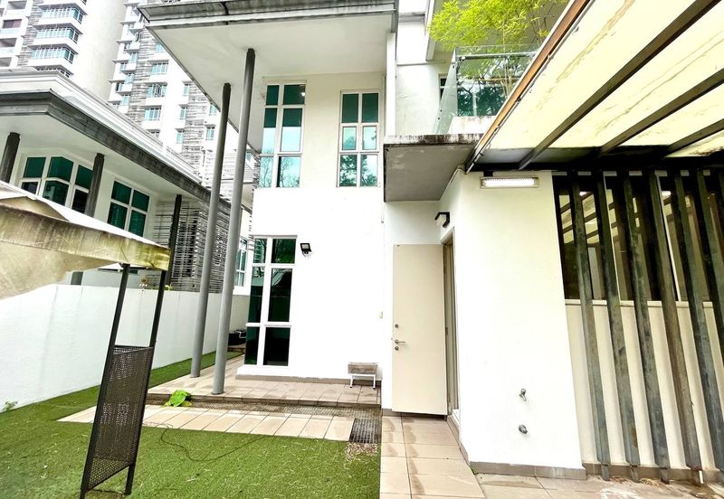 Saville @ The Park - Twin Villa