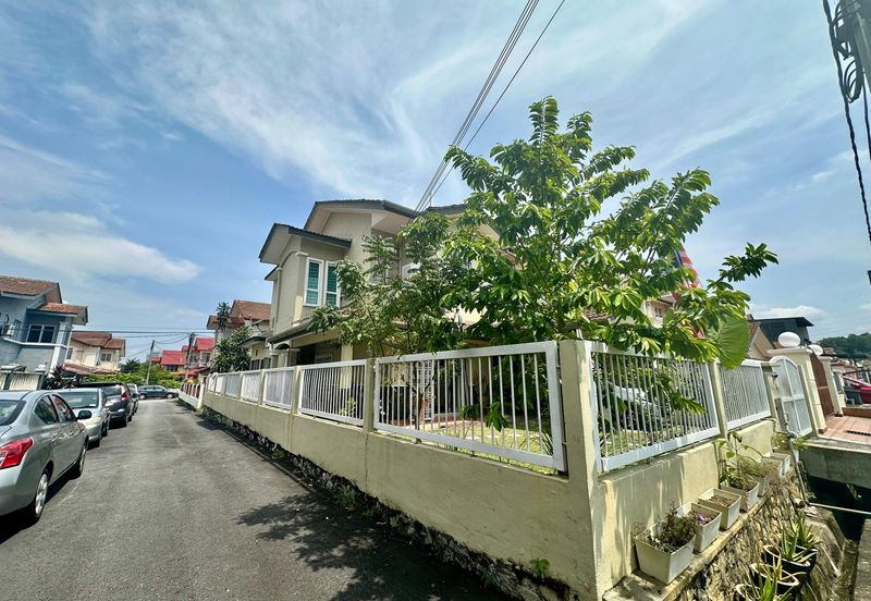 Jalan Bandar Putra Permai 1/1