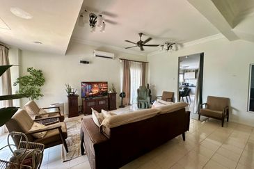 Jalan Bandar Putra Permai 1/1