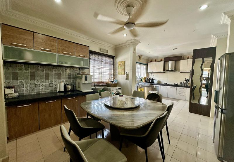 Jalan Bandar Putra Permai 1/1