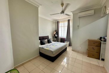 Jalan Bandar Putra Permai 1/1