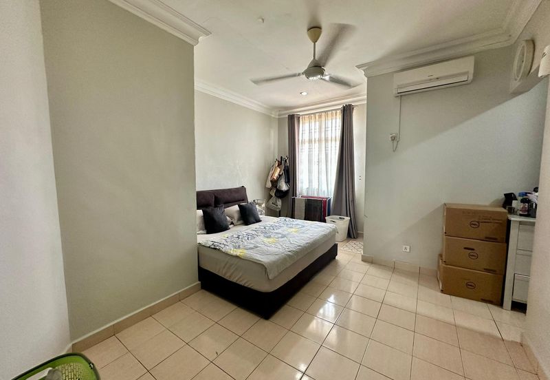 Jalan Bandar Putra Permai 1/1