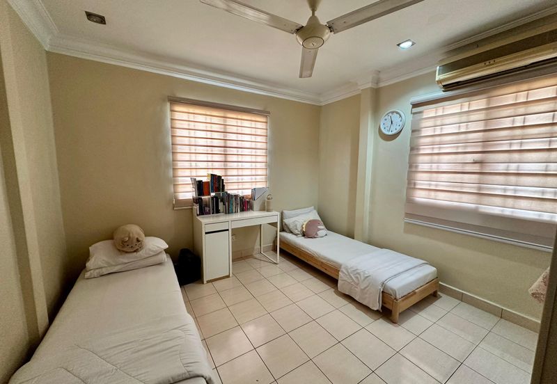 Jalan Bandar Putra Permai 1/1