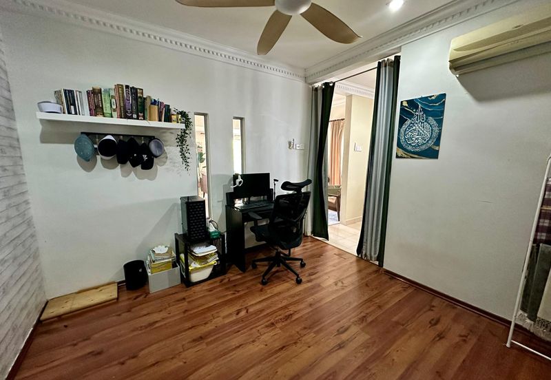 Jalan Bandar Putra Permai 1/1