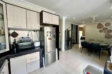 Jalan Bandar Putra Permai 1/1