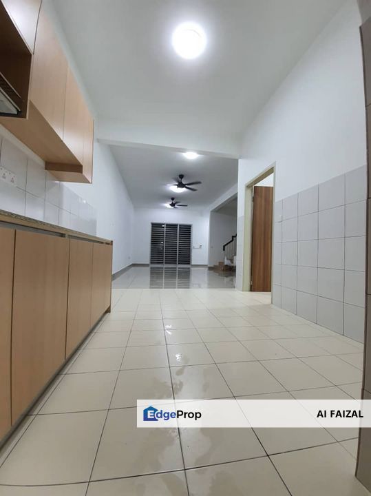 Double Storey Terrace @ Serenia Amani, Serenia City, Sepang, Selangor, Dengkil