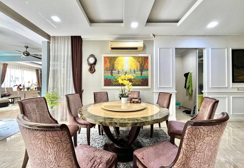 Bangi Lakehill Villas