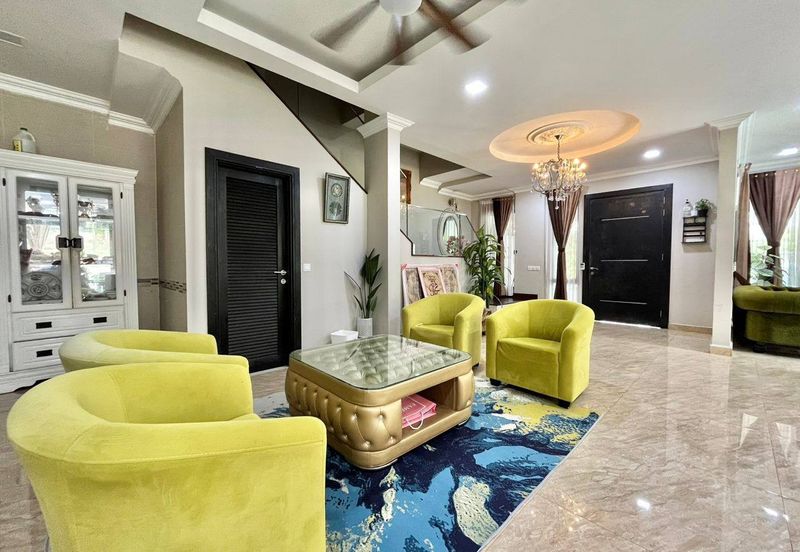 Bangi Lakehill Villas