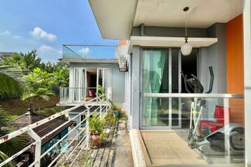 Bangi Lakehill Villas